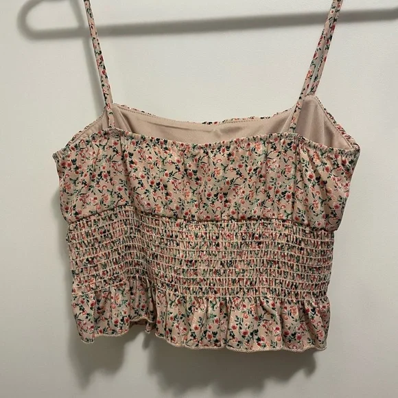 Floral smocked tank - Picture 2 of 4
